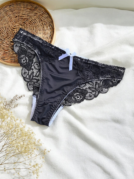 Plus Size Women's Underwear, Fashionable, Soft, Seamless, Comfortable, Sexy, Lace-Trimmed, Color-Blocked, Fine-Edged, Breathable Women's Briefs
