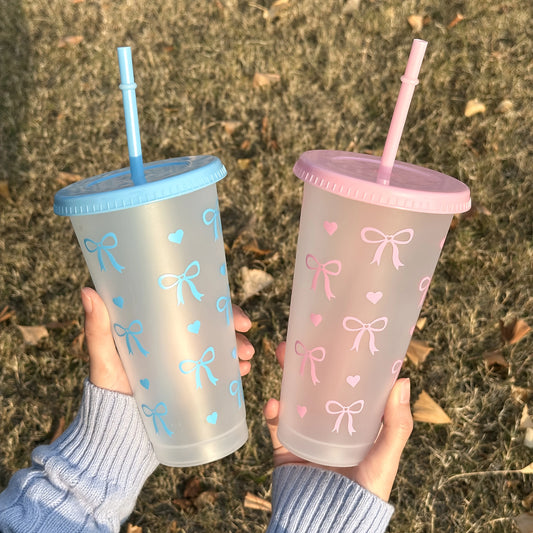 2/20pcs 24oz Reusable Party Cups with Straw & Lid Cute Bow Plastic Tumblers for Cold Drinks Home Office Outdoor Use Summer Gift